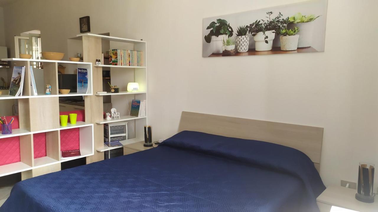 Casa Vacanze Lo Specchio Apartment Iglesias Exterior photo