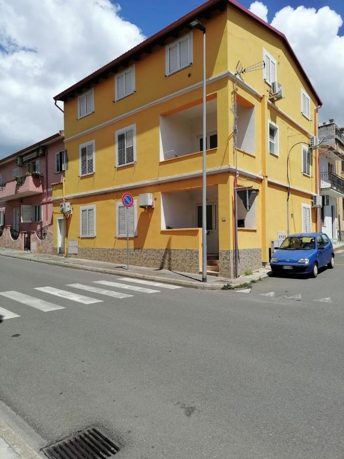 Casa Vacanze Lo Specchio Apartment Iglesias Exterior photo
